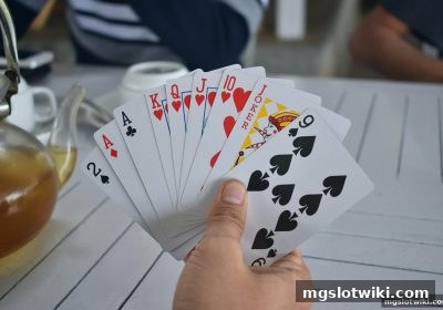 桌游术语全解析：mg电子游戏介绍助你精通核心概念与平台选择